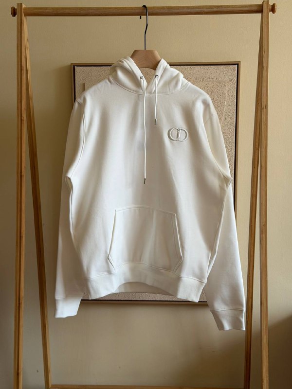 TG Dior47