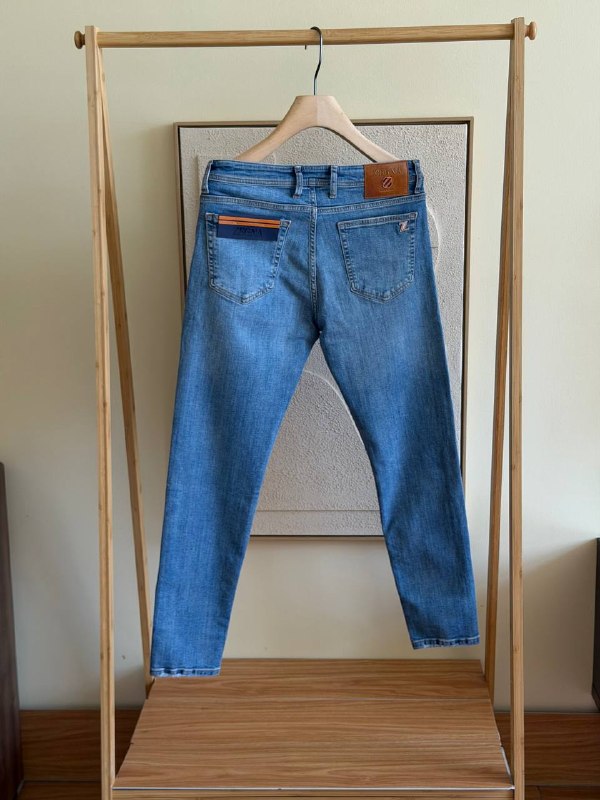 TG Jeans27