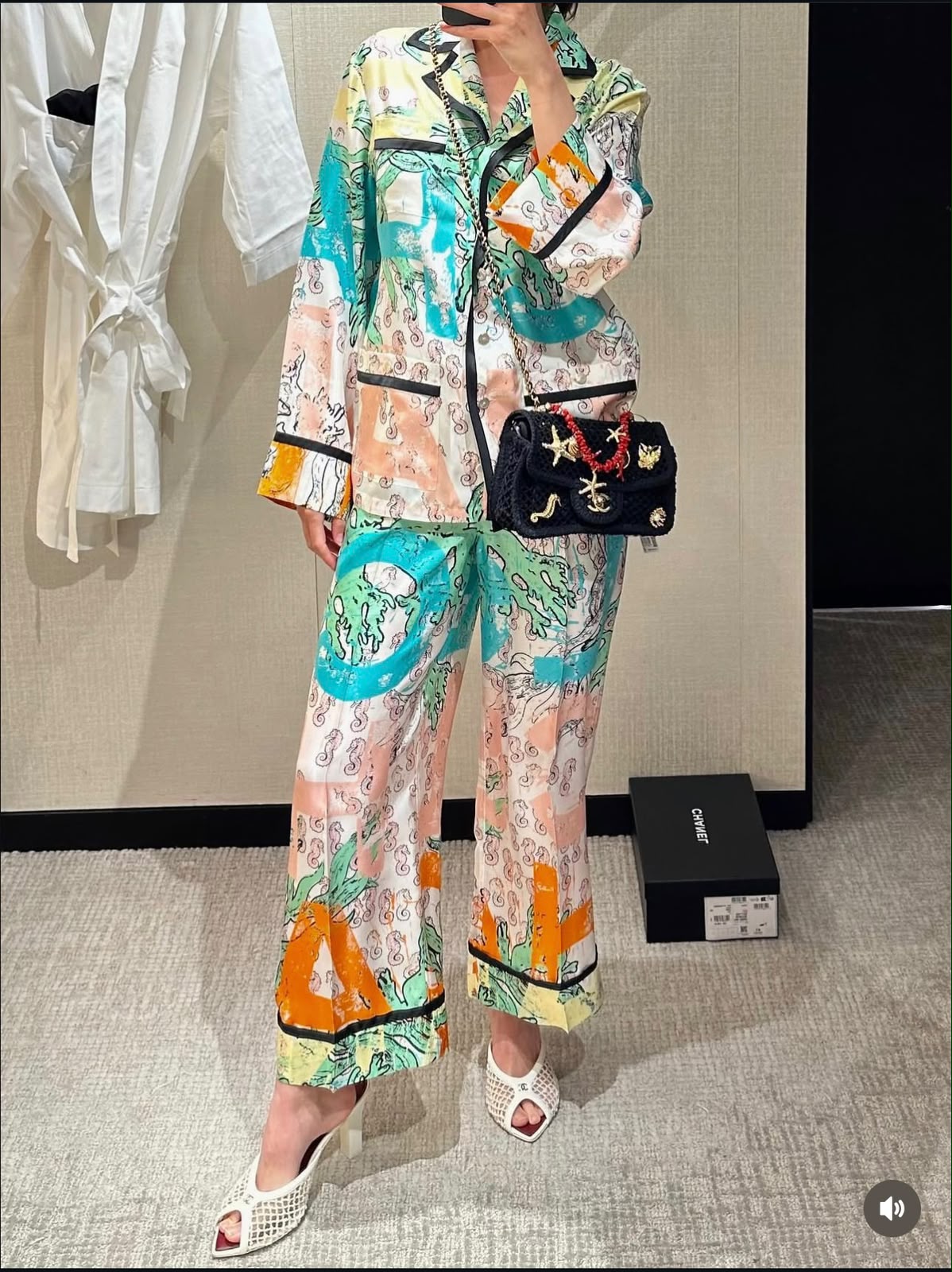 Gucci product image 2