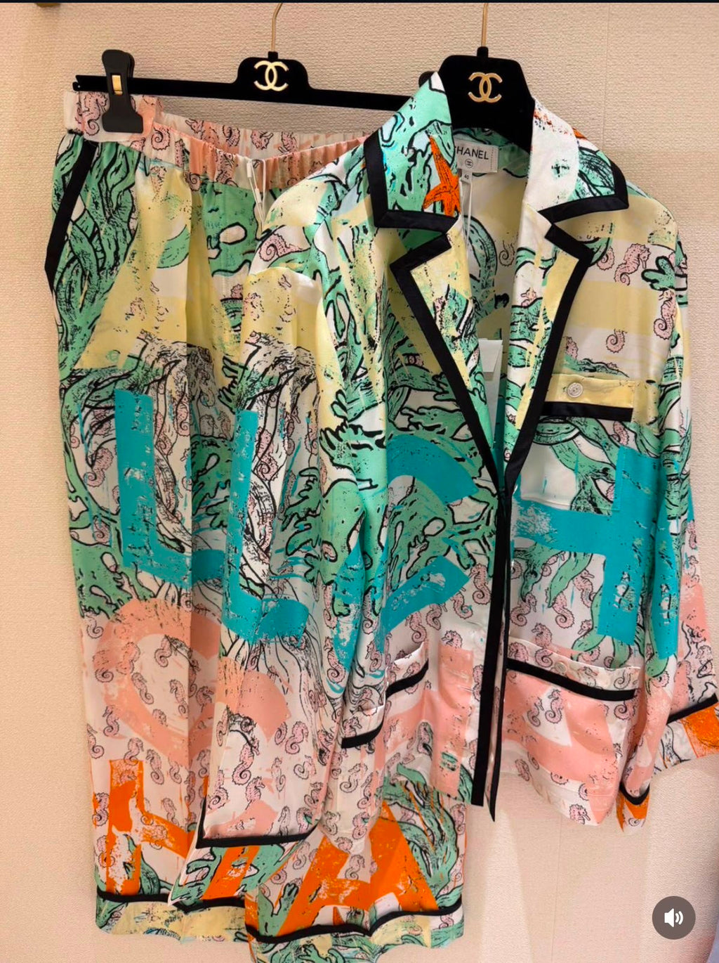 Gucci product image 3