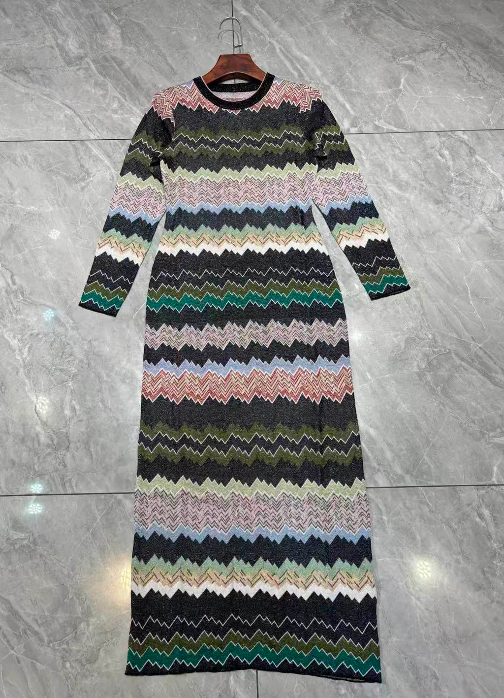 DIOR product image 3
