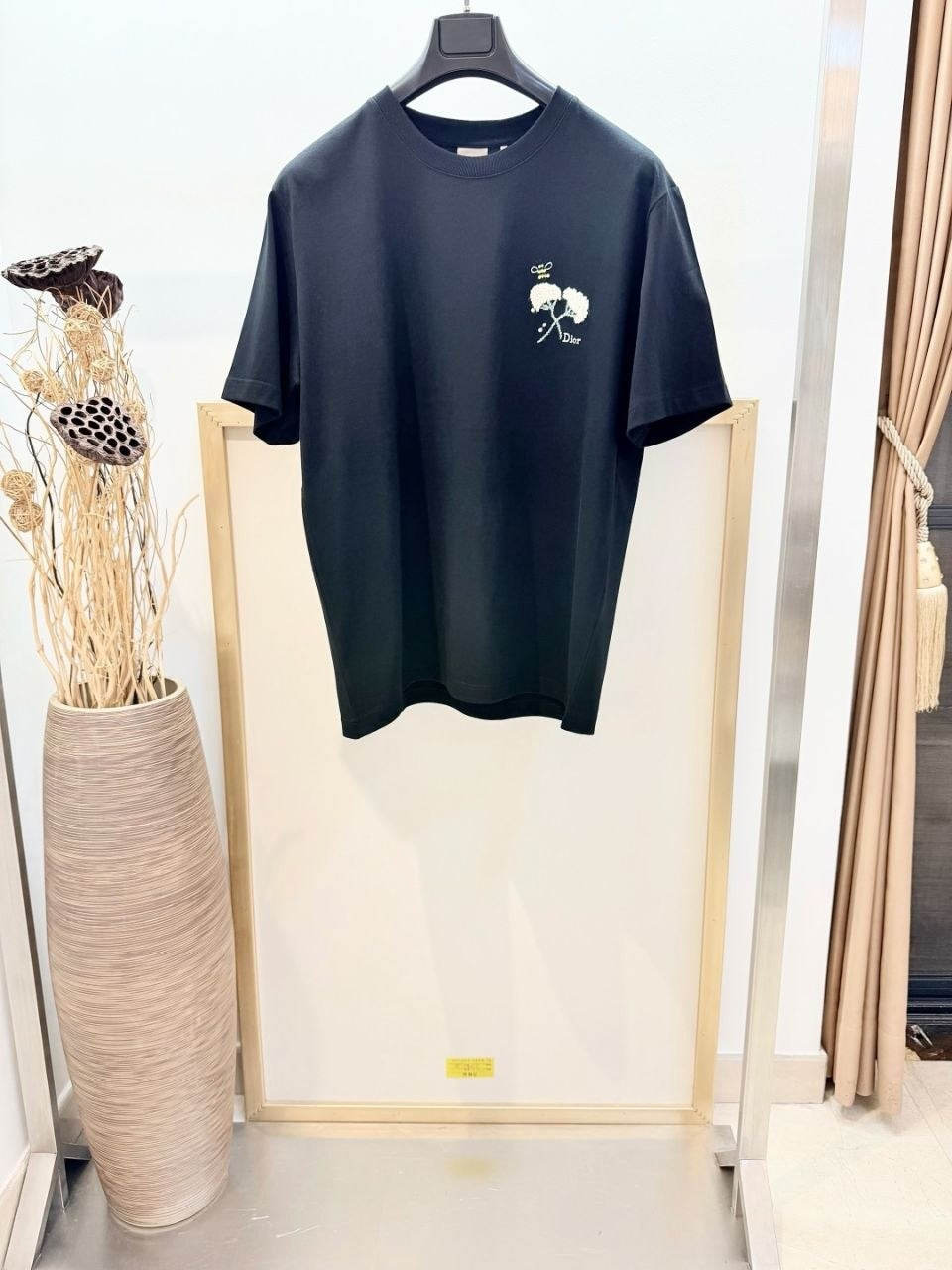 DIOR product image 4