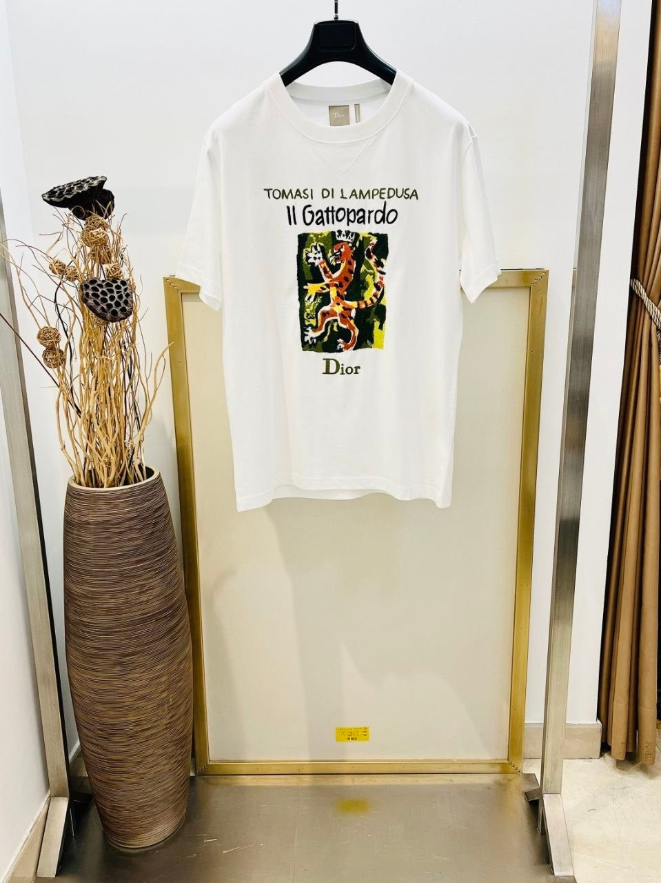 DIOR product image 2