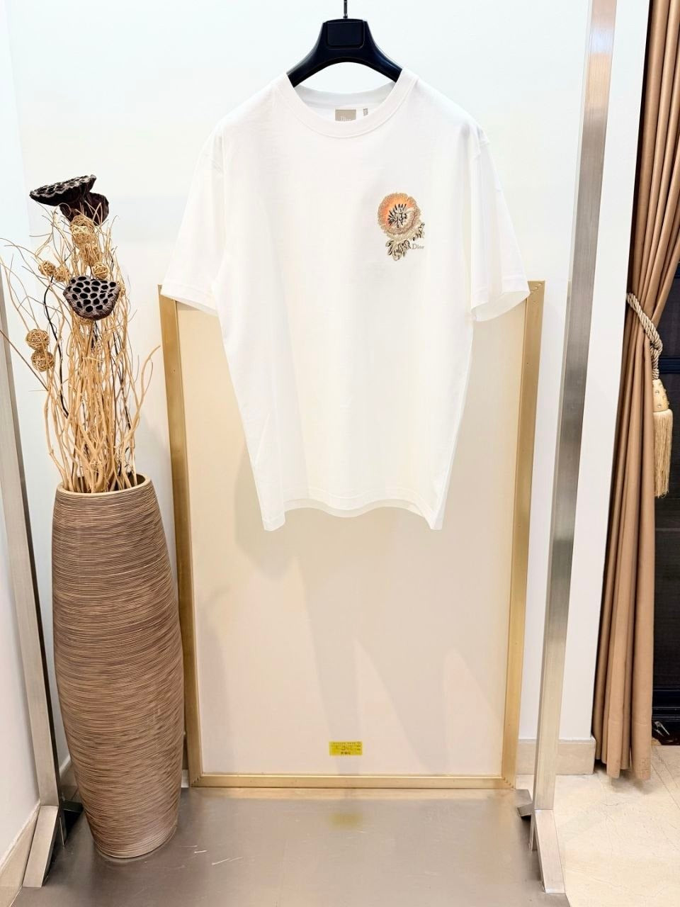 DIOR product image 4