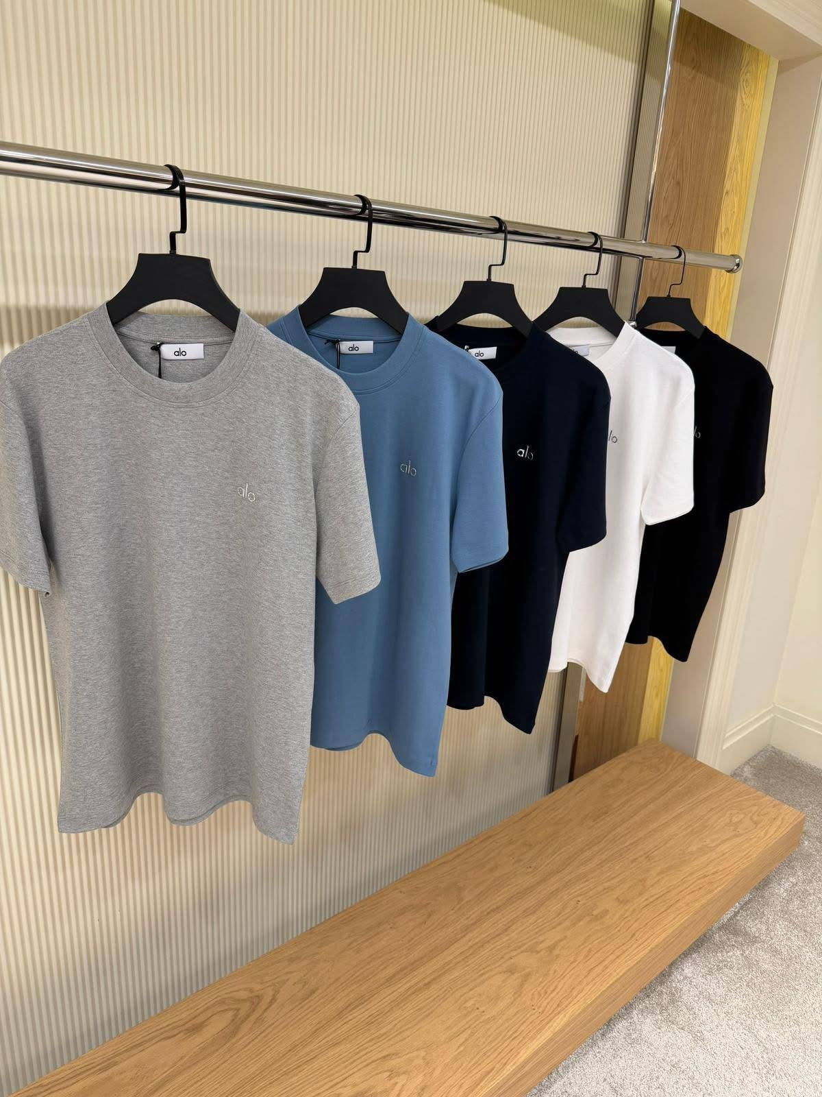 Alo product image 4