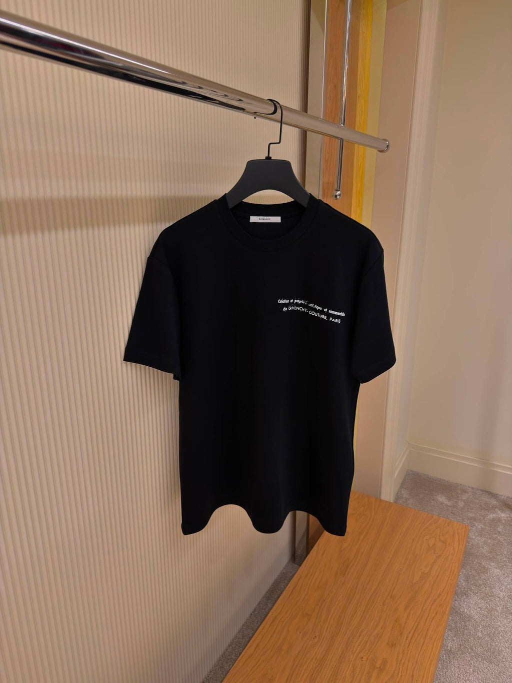 Givenchy product image 3