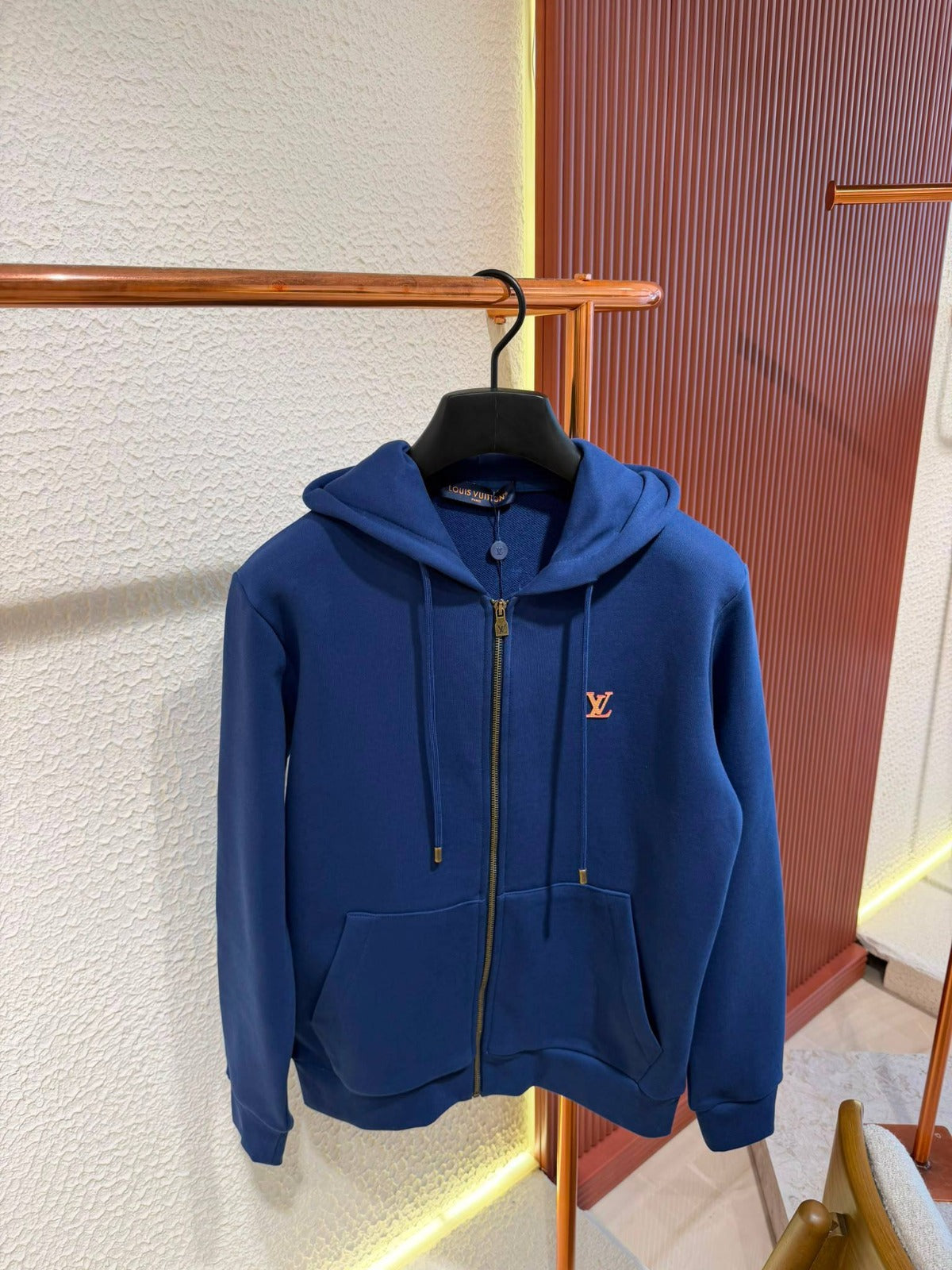 LOUIS VUITTON product image 4
