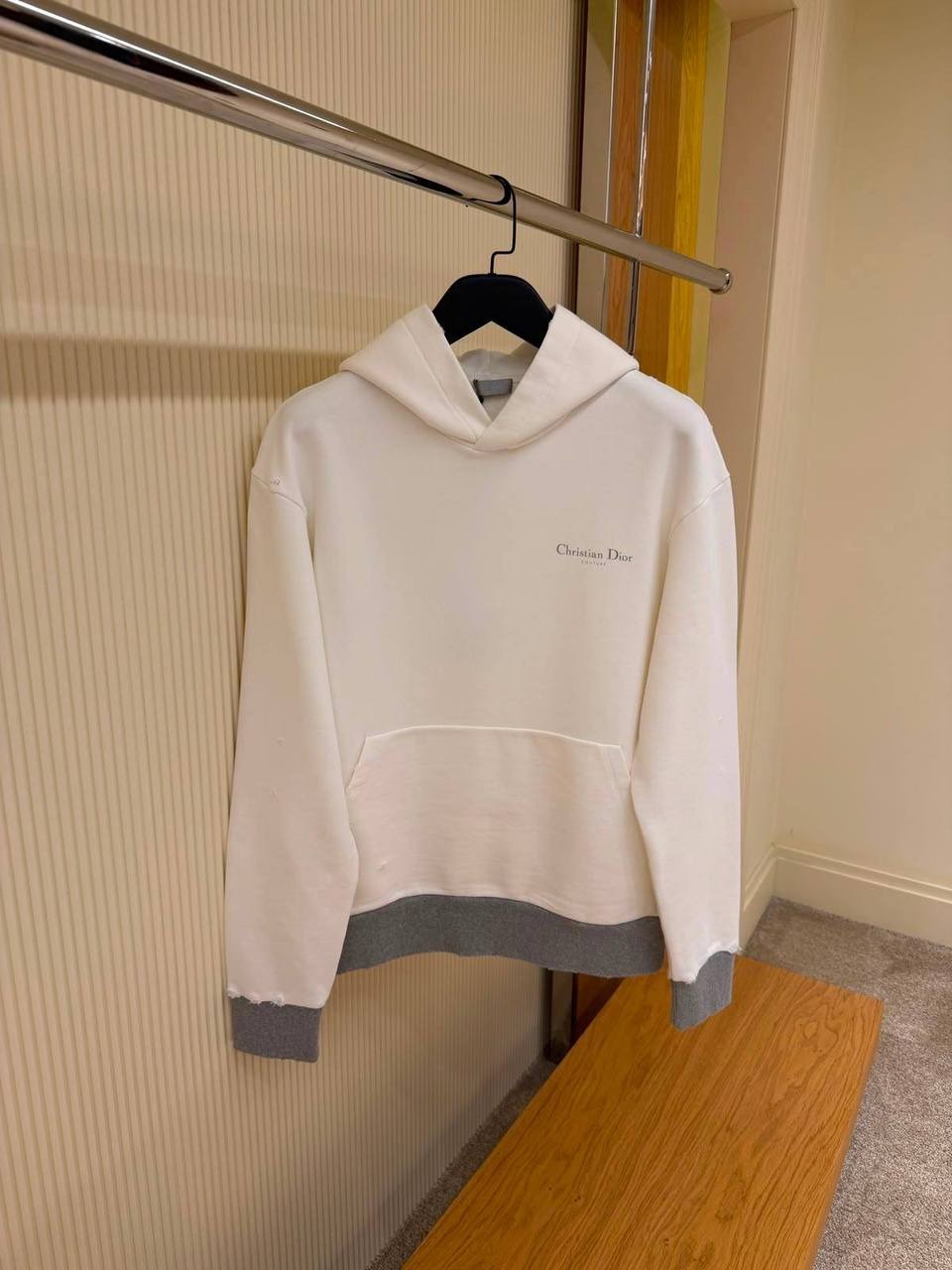 DIOR product image 1