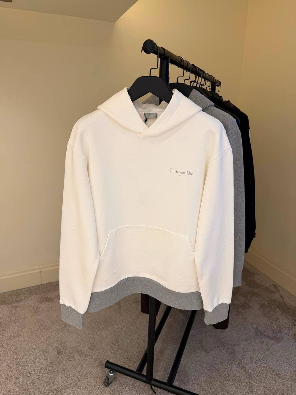 DIOR product image 4
