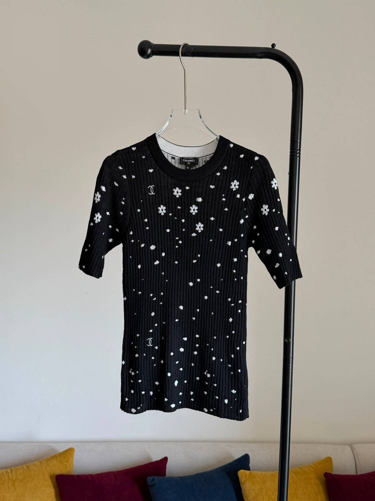 Chanel product image 3