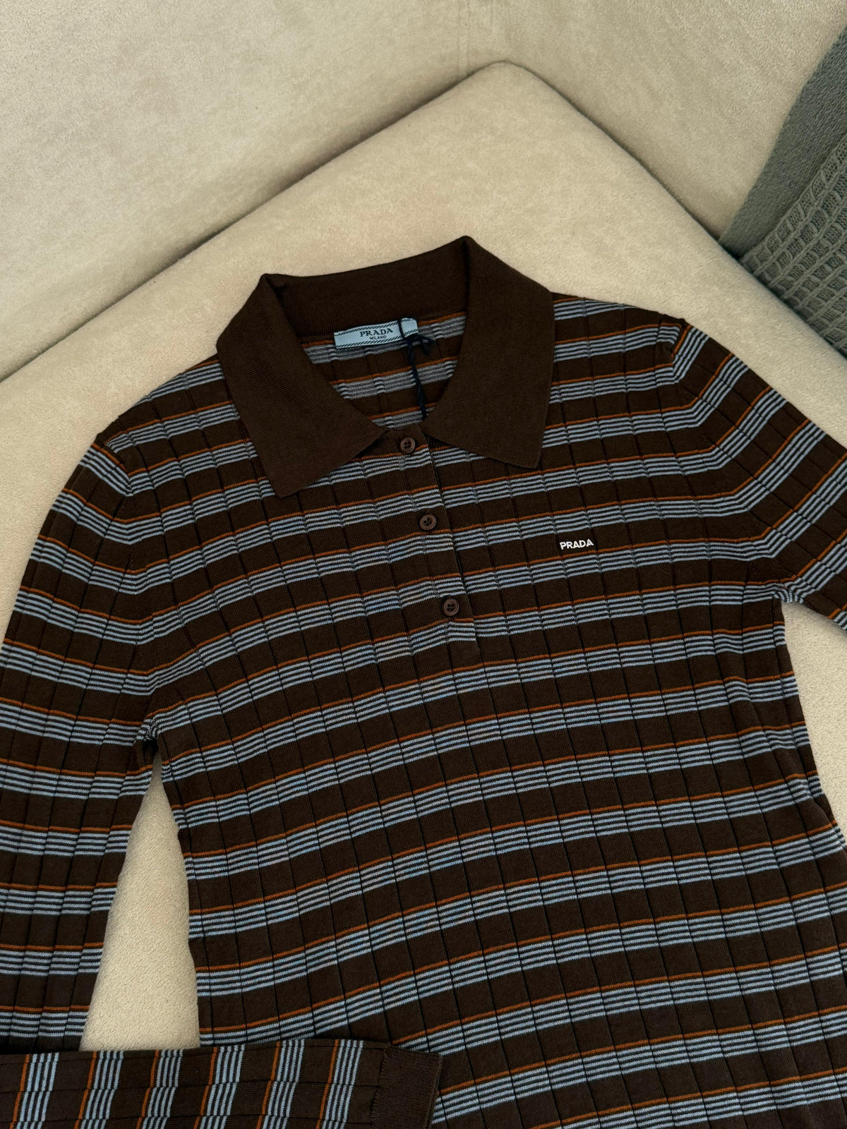Prada product image 3
