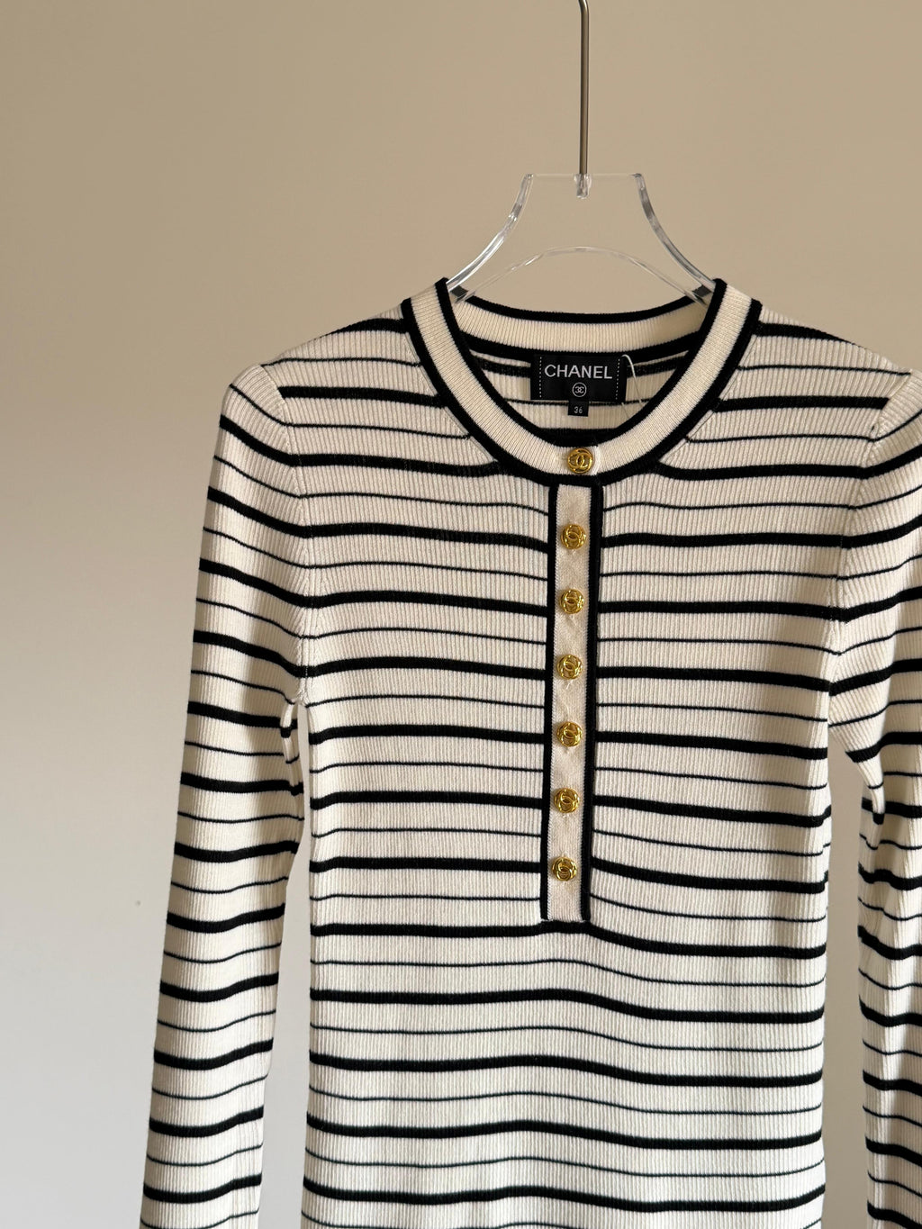 Chanel product image 4
