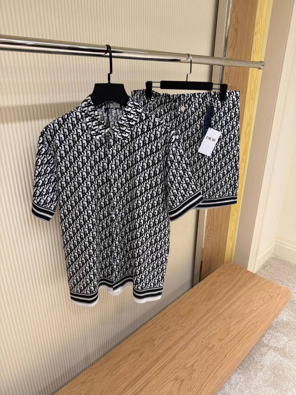 Dior product image 1