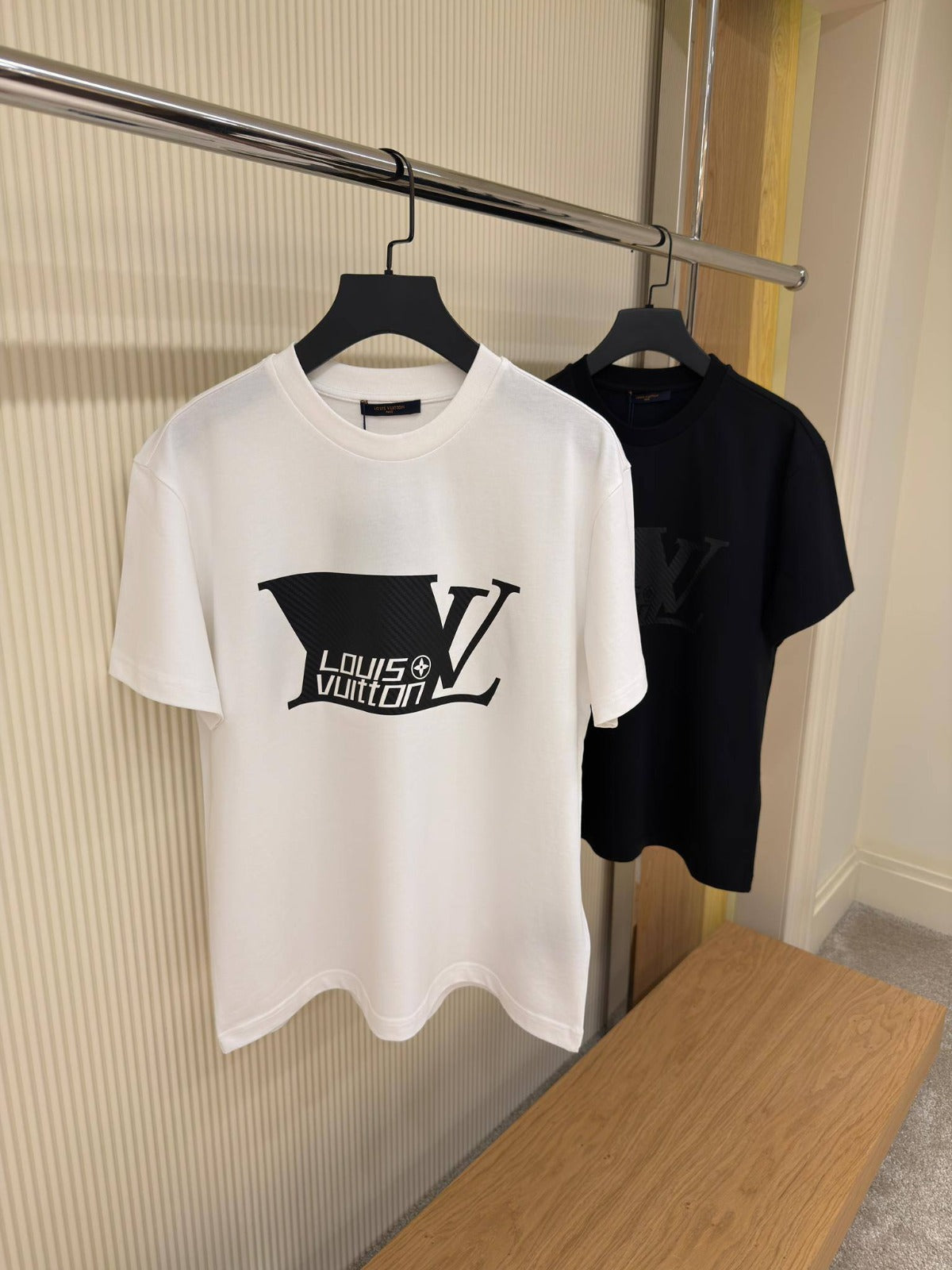 Louis Vuitton product image 4