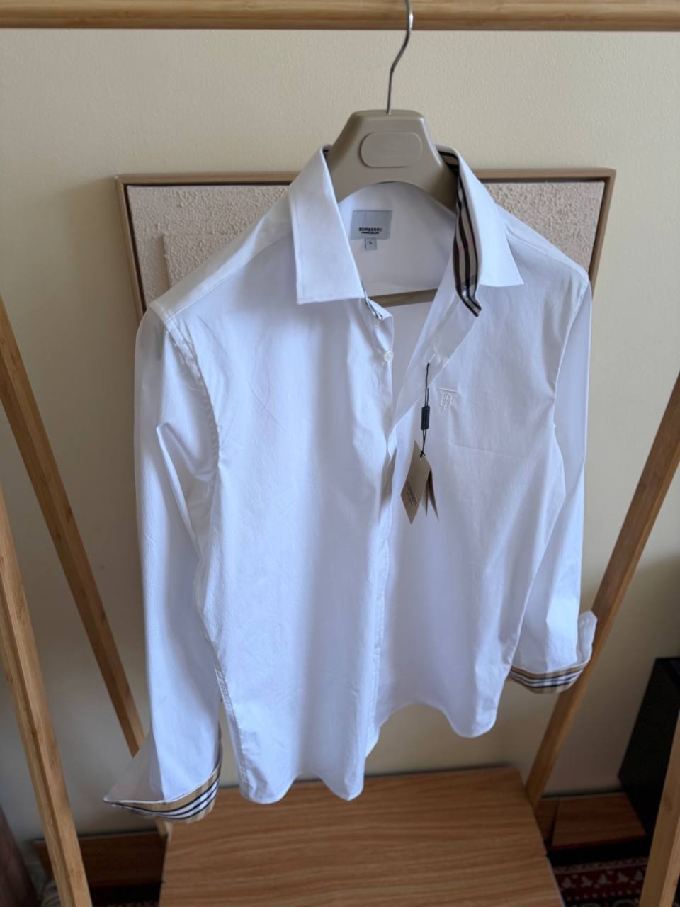 Burberry product image 3