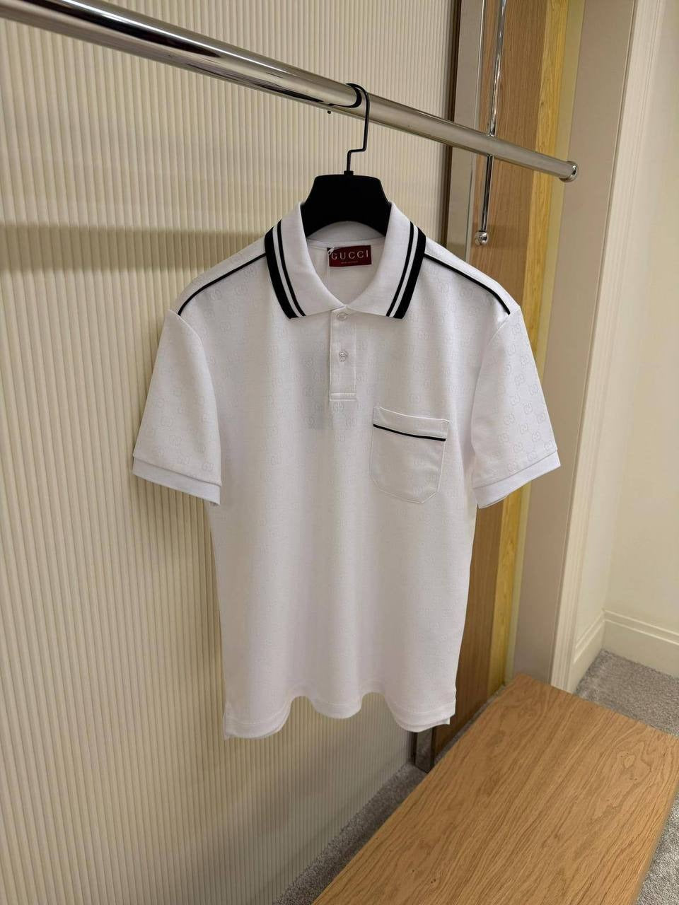 Gucci product image 1