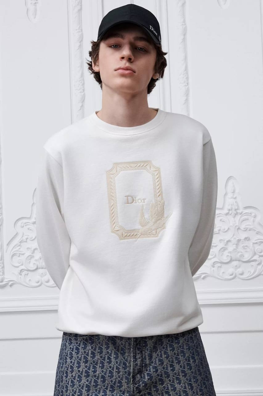 Dior product image 1