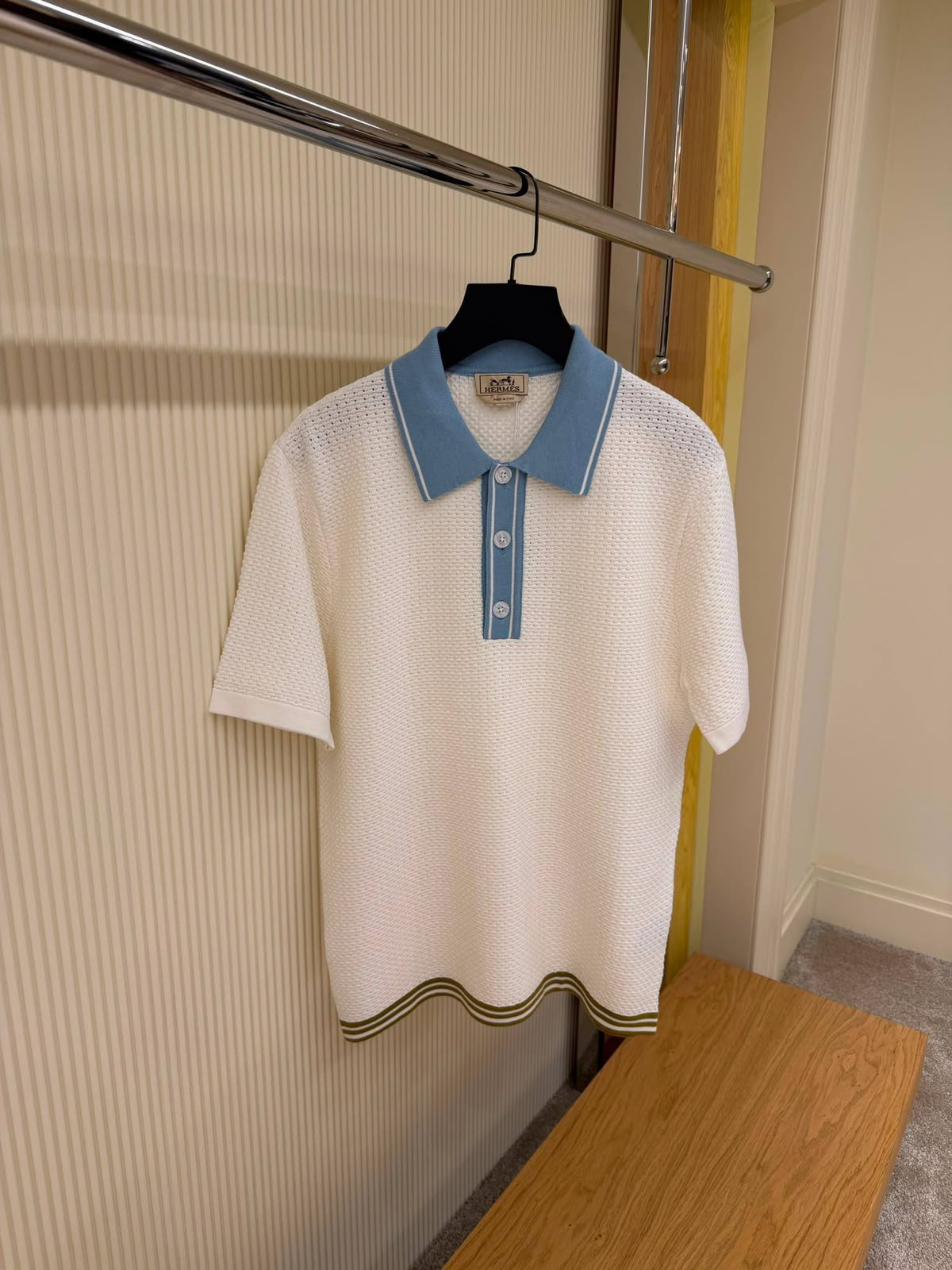 Hermes product image 2