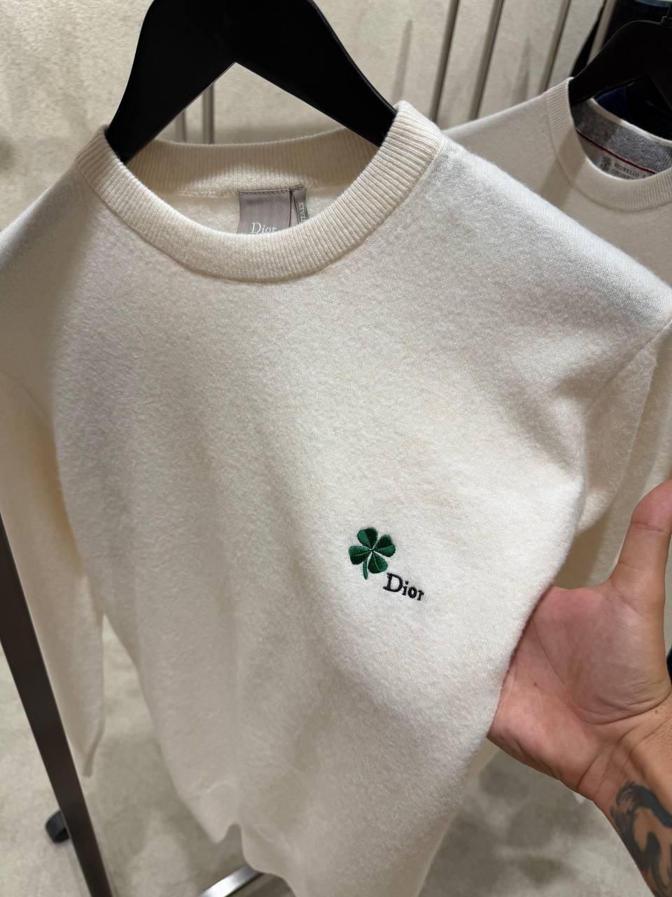 Dior product image 4