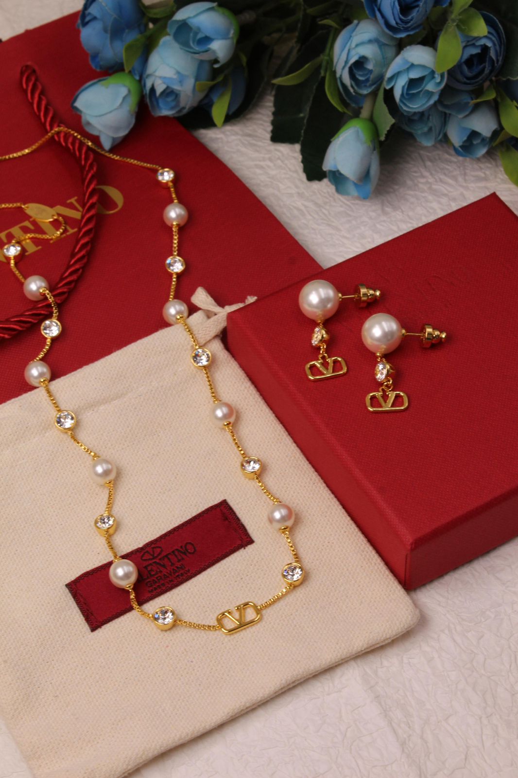 Vlogo Signature Necklace & Earrings