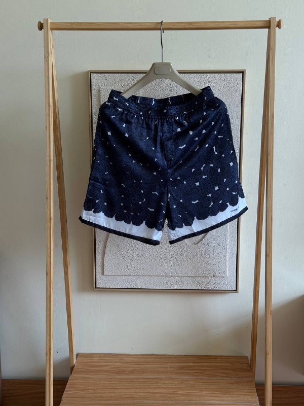 TG Givenchy3