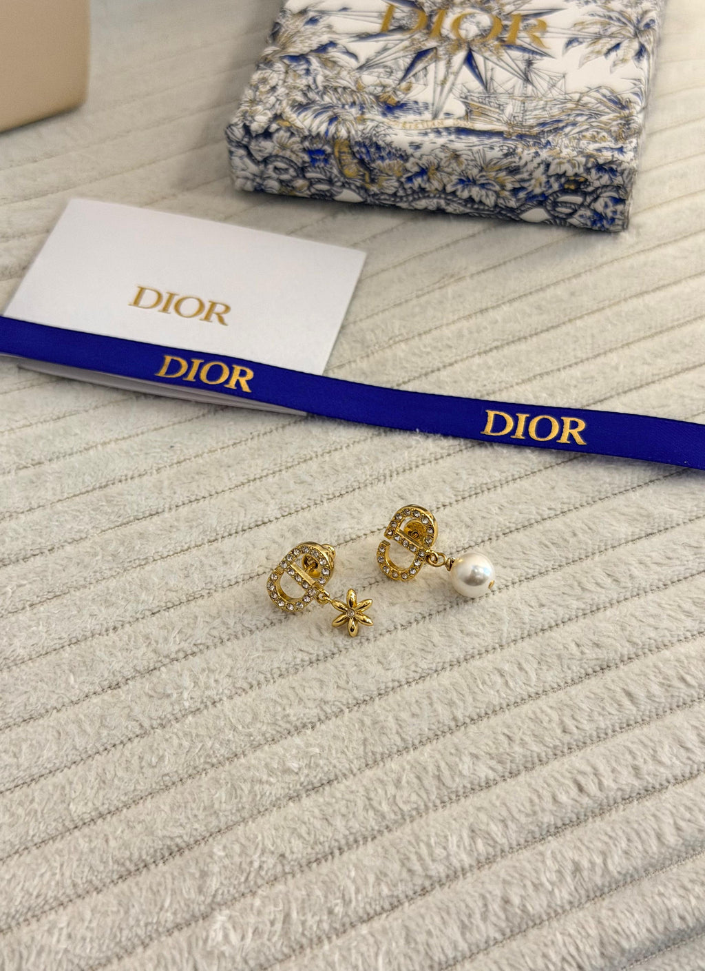 Dior Clair D Lunes Faux Pearl Gold Tone Set