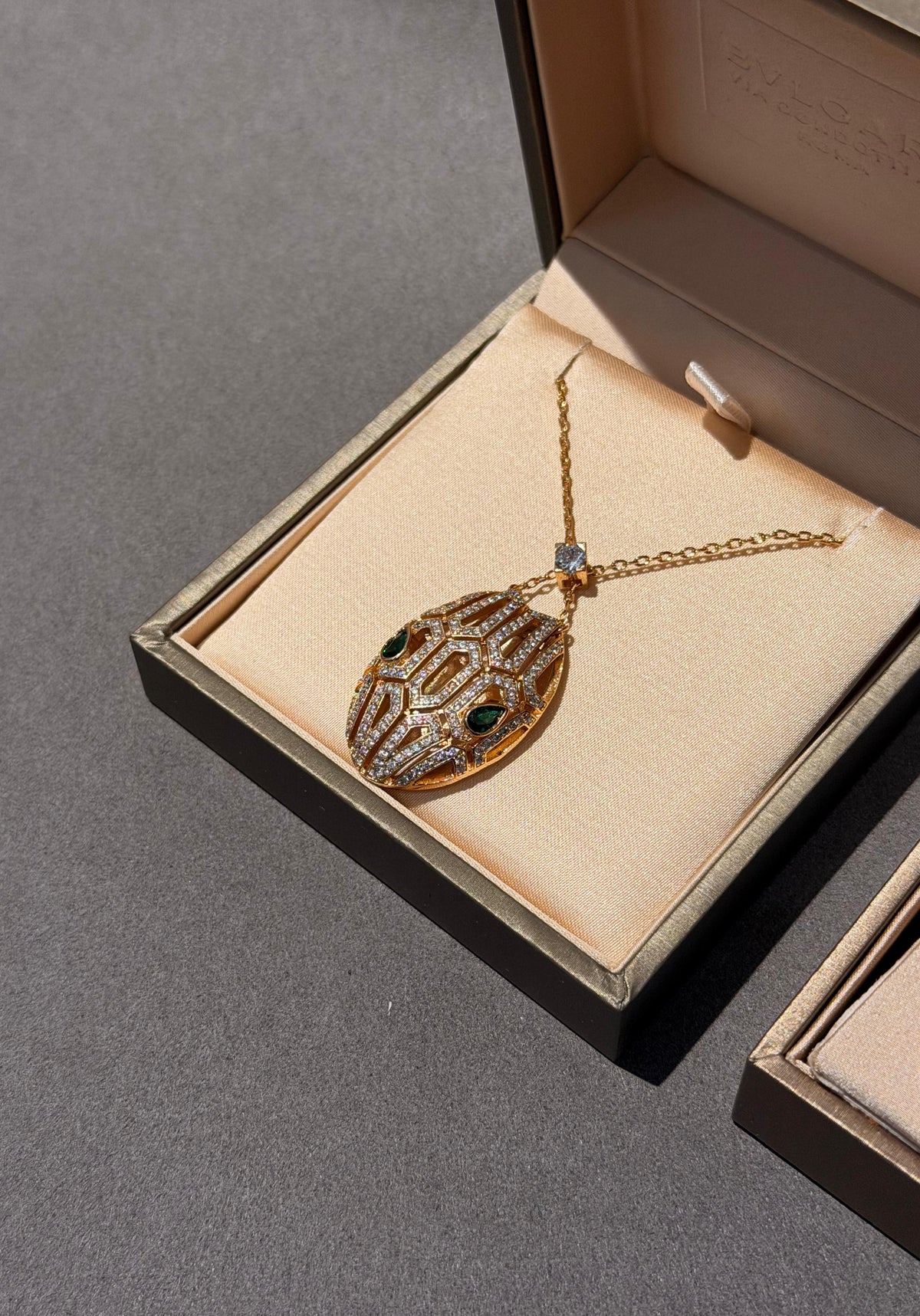 Bvlgari Serpent  Set Necklace & Earings Swarovski Stones