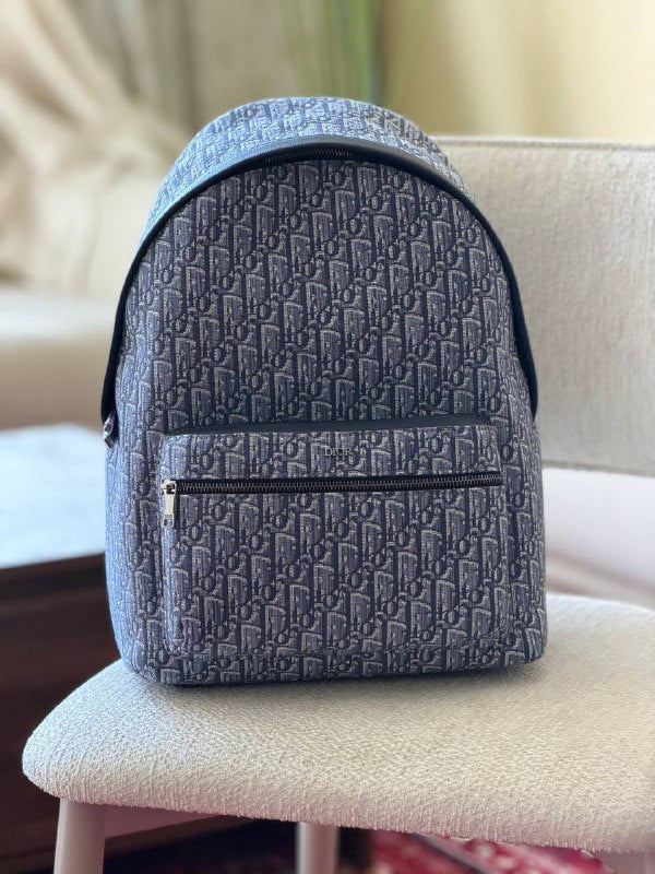 TG Dior49