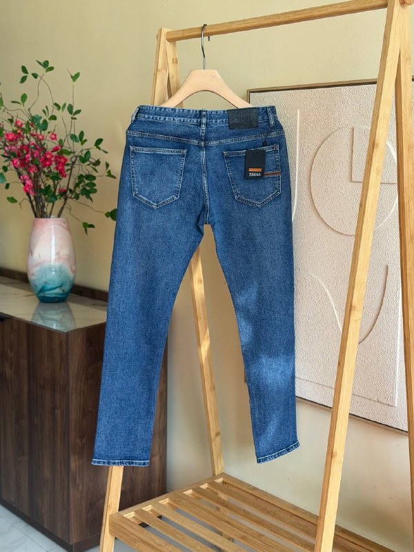 TG Jeans42