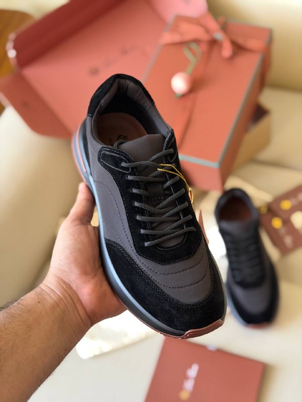 LORO PIANA
