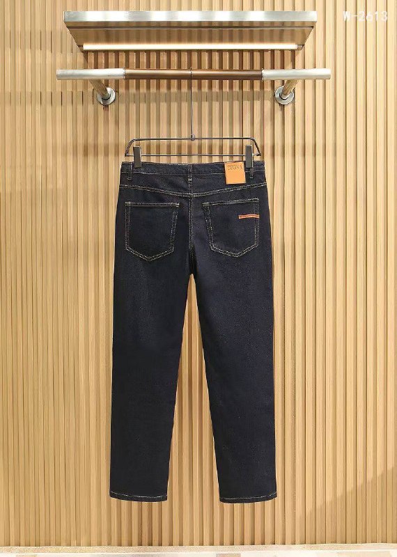 TG Jeans19