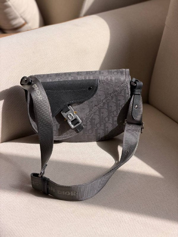TG Bag34