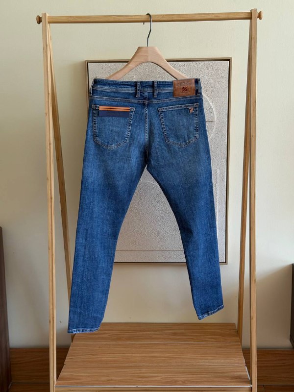 TG Jeans27