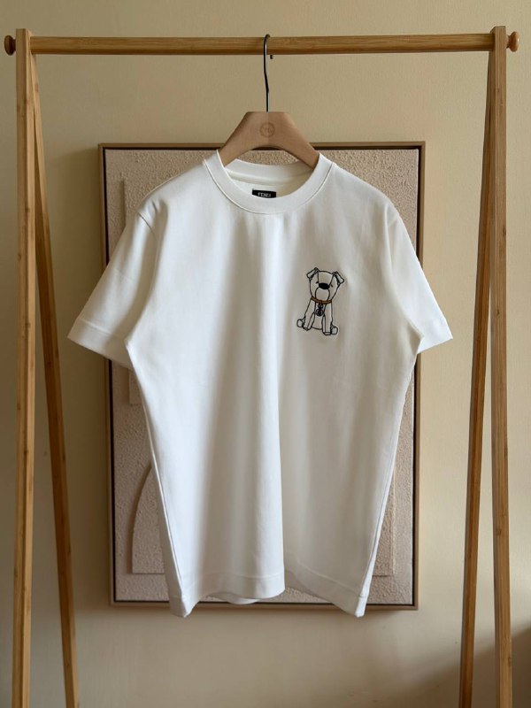Fendi Dog Graphic T-shirt
