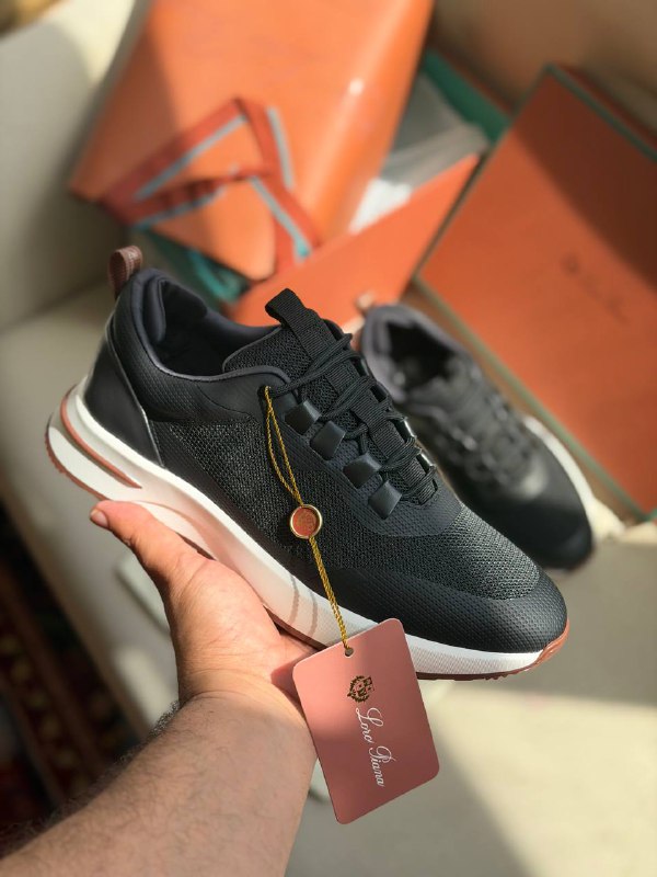 LORO PIANA