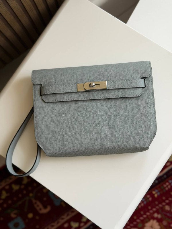 TG Bag43